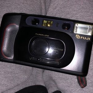 Fujifilm DL-60 film camera